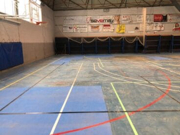 Interior del pabellón