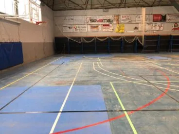 Interior del pabellón
