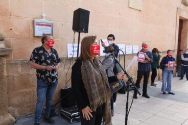 Manifestación de AEHTMA frente al ayuntamiento | Tino Calvo 07