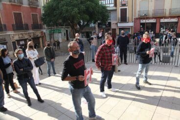 Manifestación de AEHTMA frente al ayuntamiento | Tino Calvo 09