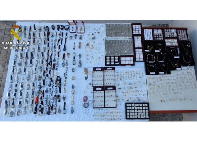 Imagen: Relojes y joyería intervenida