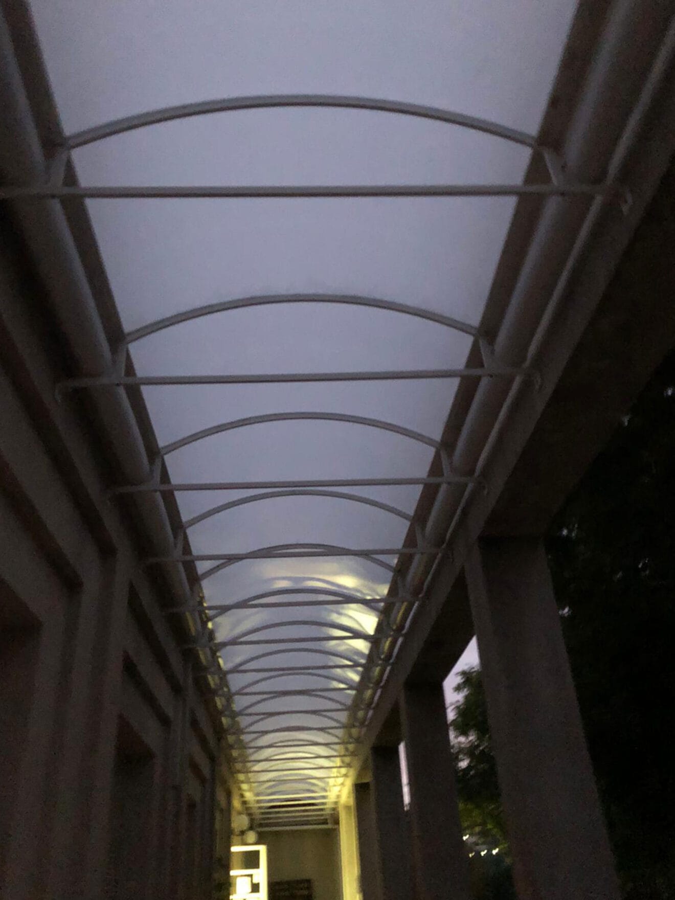 Vista desde el interior de un techo fijo - Alucardona Pvc y Aluminios, S.L.