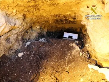 Túnel subterráneo para engancharse a la luz