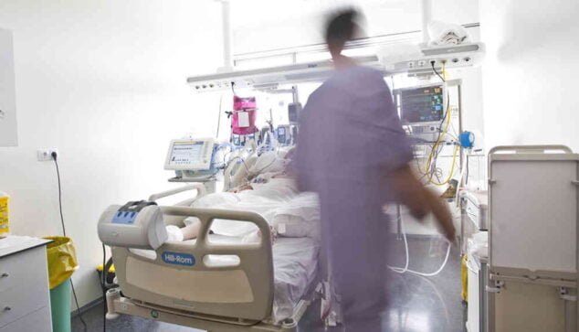 Imagen: Unidad de cuidados intensivos del hospital de Dénia