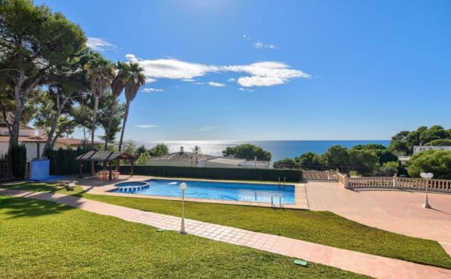 vistas apartamento vacaciones moraira cuatro personas aguila rent a villa