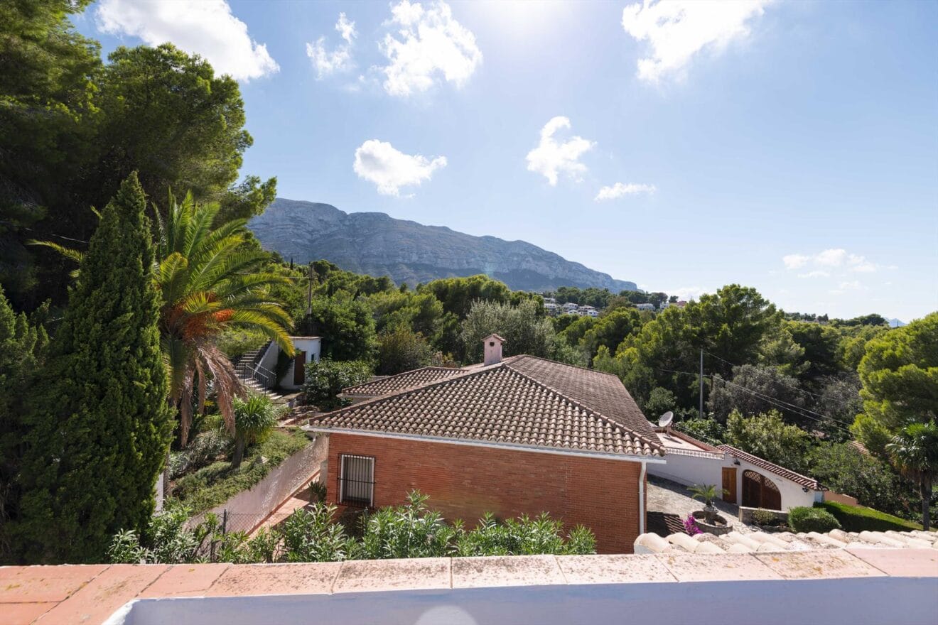 Vistas de una casa de vacaciones para siete personas en Dénia - Aguila Rent a Villa