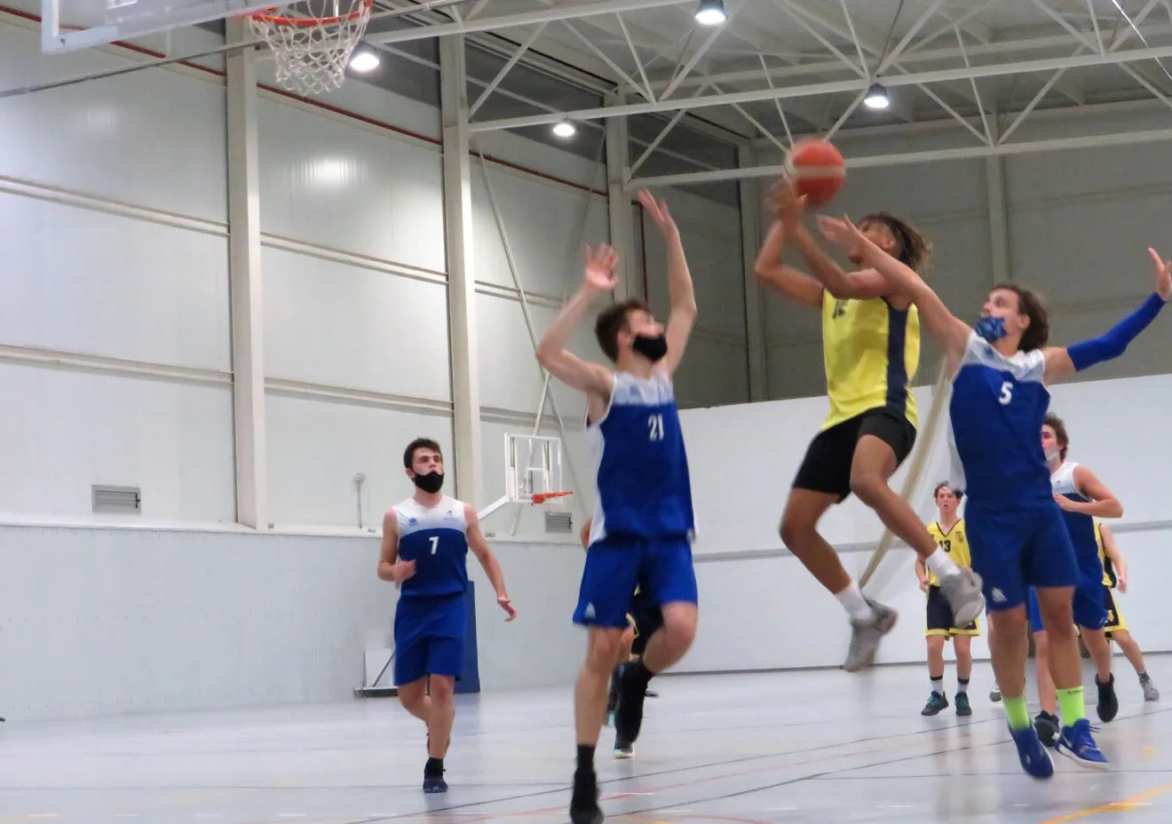 Derrota del Junior Masculino 03 contra el Lucentum