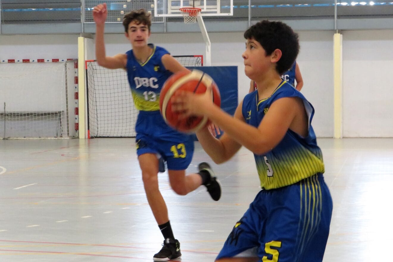 El infantil masculino perdió ante el Horta Godella