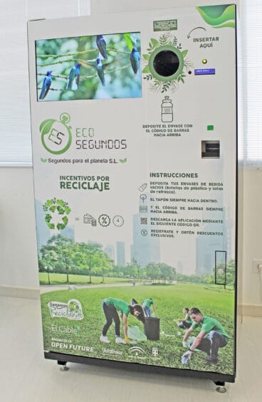 Contenedor de reciclaje Ecosegundos – Almudena Seguros Dénia Benidorm Altea
