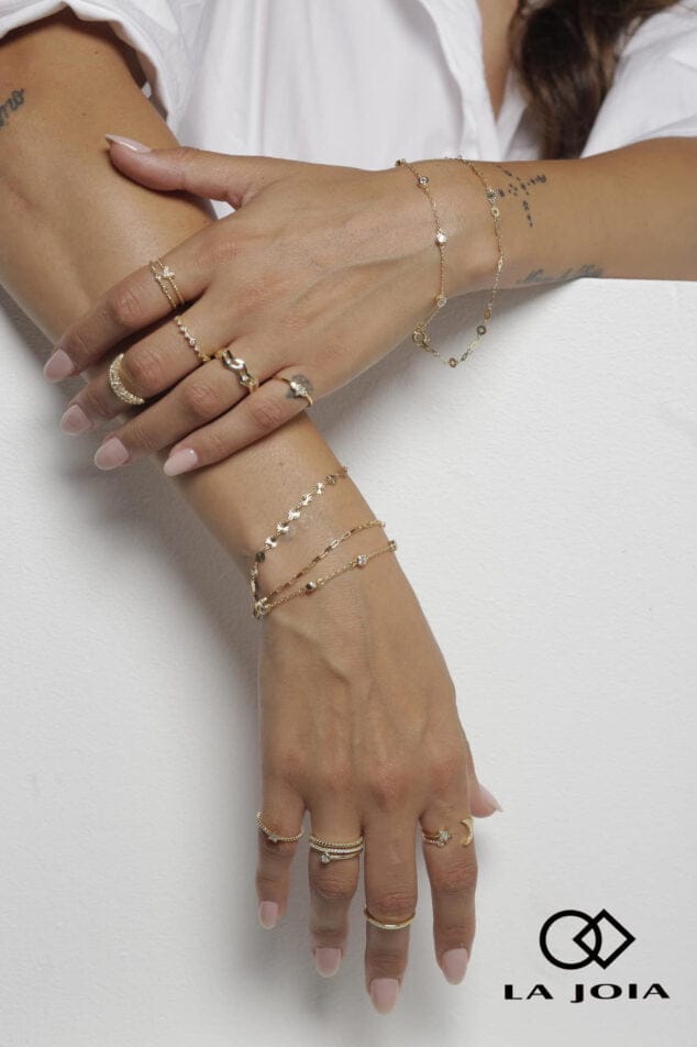 pulseras y anillos la joia
