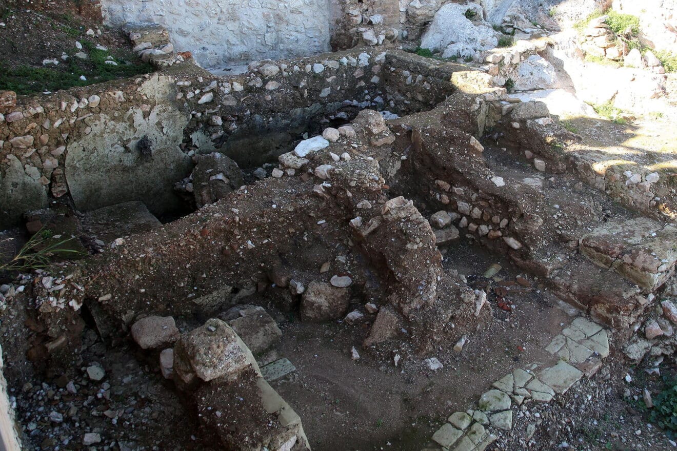 Ruinas del pasado del Castillo