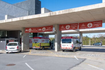 ambulancias en urgencias del hospital de denia
