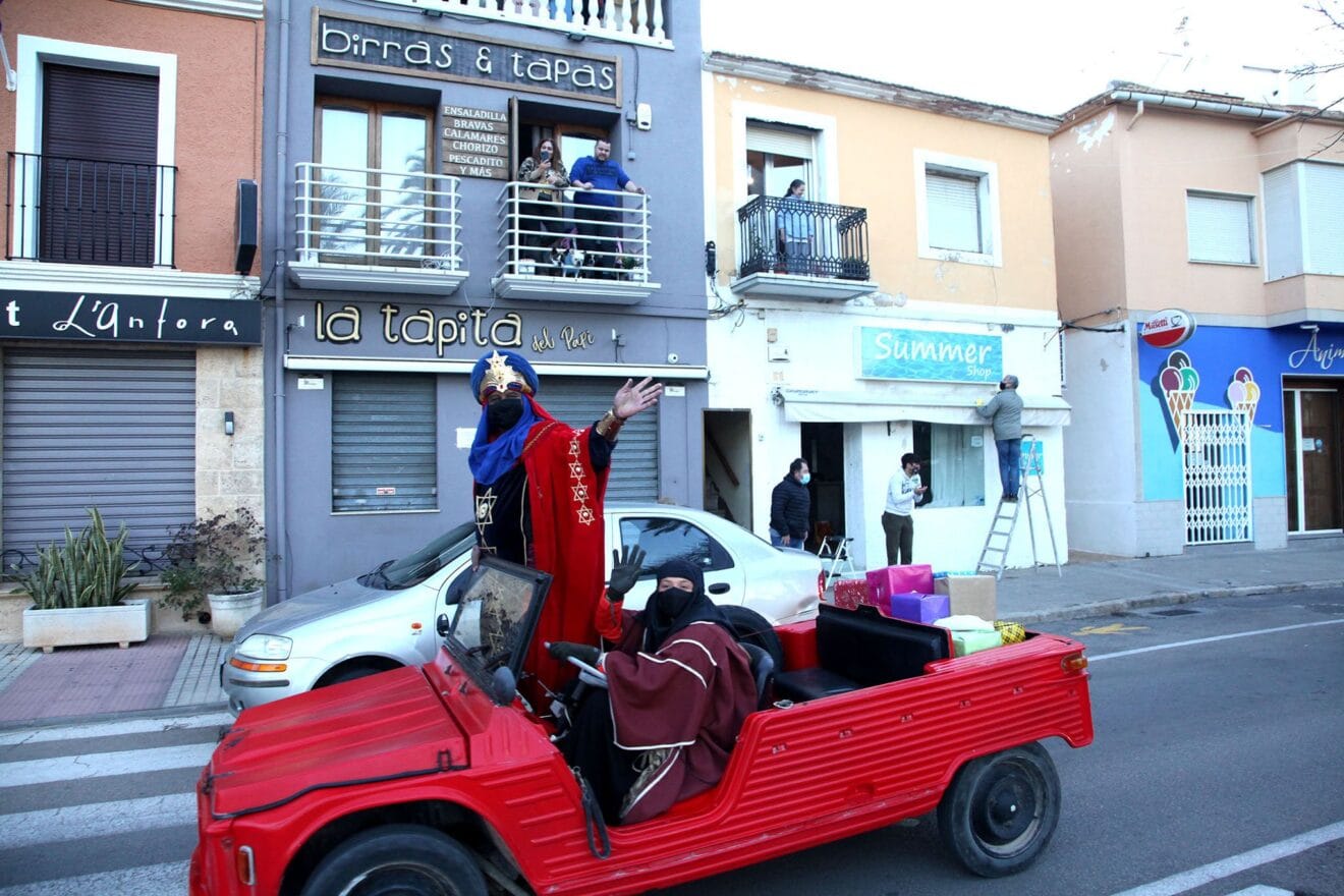 Cabalgata sorpresa de los Reyes Magos 12