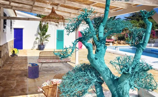 Lujosa casa de vacaciones en Dénia para cuatro personas con Quality Rent a Villa 2 terraza cubierta casa lujo vacaciones cuatro personas denia quality rent a villa