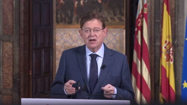 Imagen: Ximo Puig durante la declaración institucional