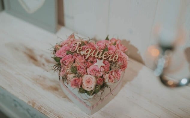 Ideas y planes especiales para celebrar San Valentín 2021 en Dénia 1 Imagen: Detalles para San Valentín en Bodas y Flores