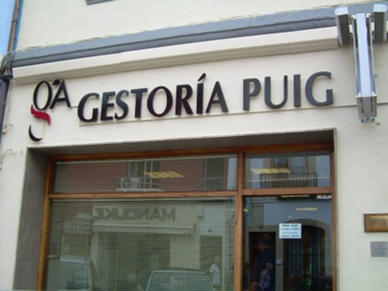 Fachada de Gestoría Puig Cañamás