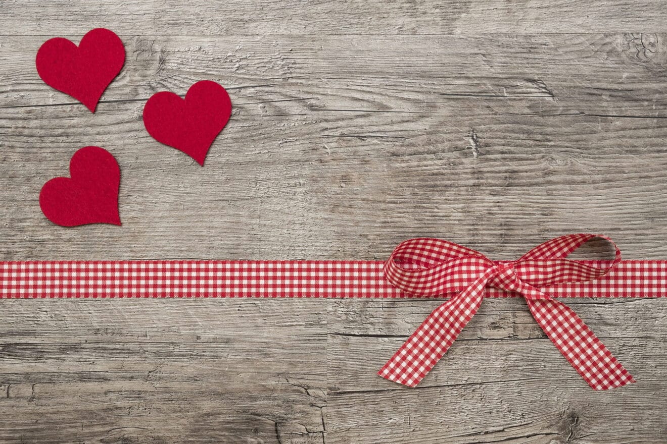 Imagen destacada Cesta San Valentín 2021 Dénia.com