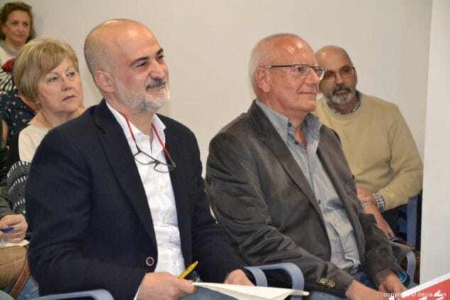 Imagen: Javier Scotto y Vicent Grimal durante un acto de 2019