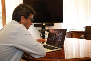 la estrategia incluye un estudio sobre el impacto economico del covid 19 una campancc83a de promocion para reactivar la demanda o la creacion de una plataforma de acompancc83ami