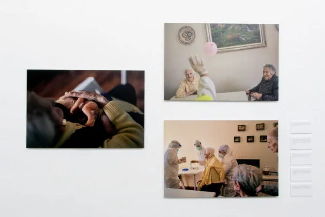 El Hospital de Dénia acoge una muestra de 8 destacados fotoperiodistas españoles durante el confinamiento 2 Imagen: Muestra fotográfica en el hospital de Dénia