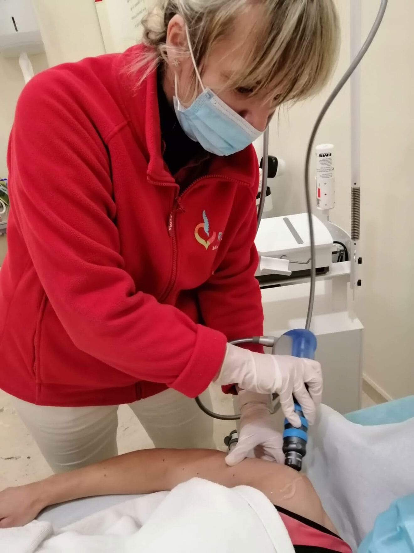 Nueva terapia de ondas de choque en REMA (Rehabilitación Marina Alta)