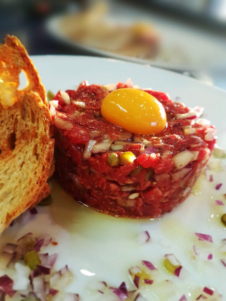 Steak tartar en La Chuleta Dénia