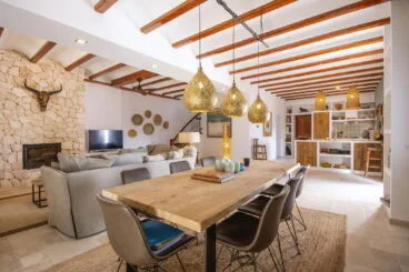 Comedor de una villa de vacaciones en Dénia – Aguila Rent a Villa