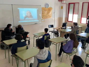 Condenados al Bordillo en centros educativos