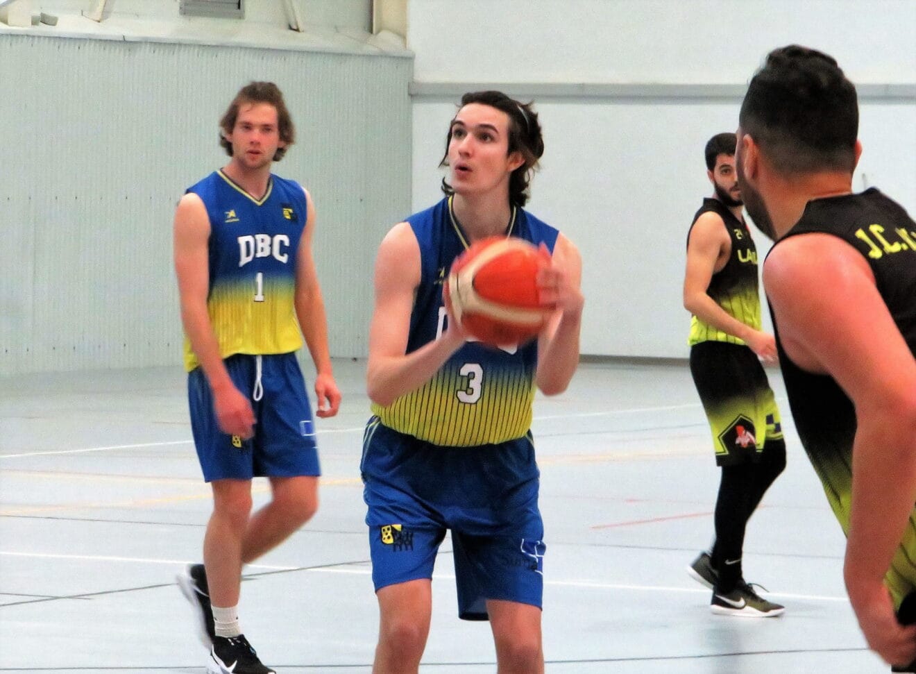 Derrota del senior masculino nacional en Sueca