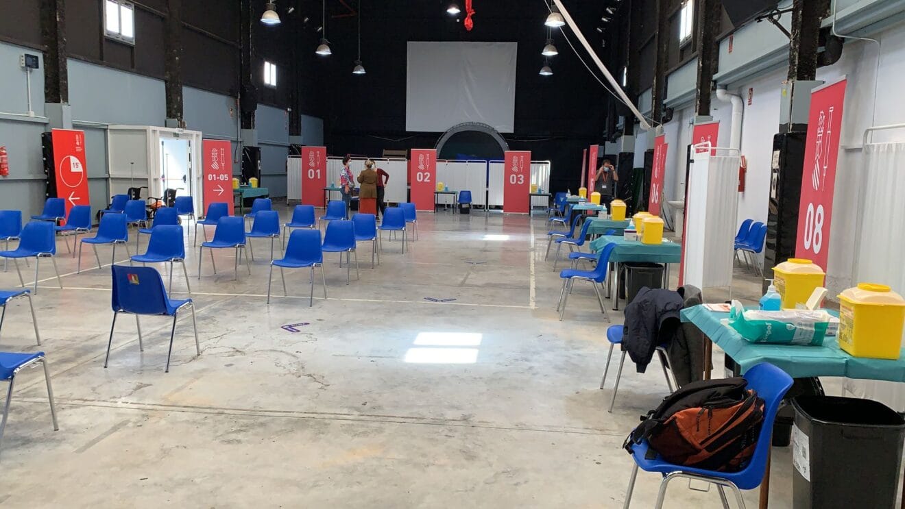Espacio habilitado en Juventud para la vacunación en la Marina Alta