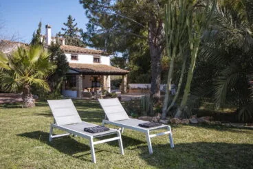 Exterior de una villa de vacaciones en Dénia – Aguila Rent a Villa