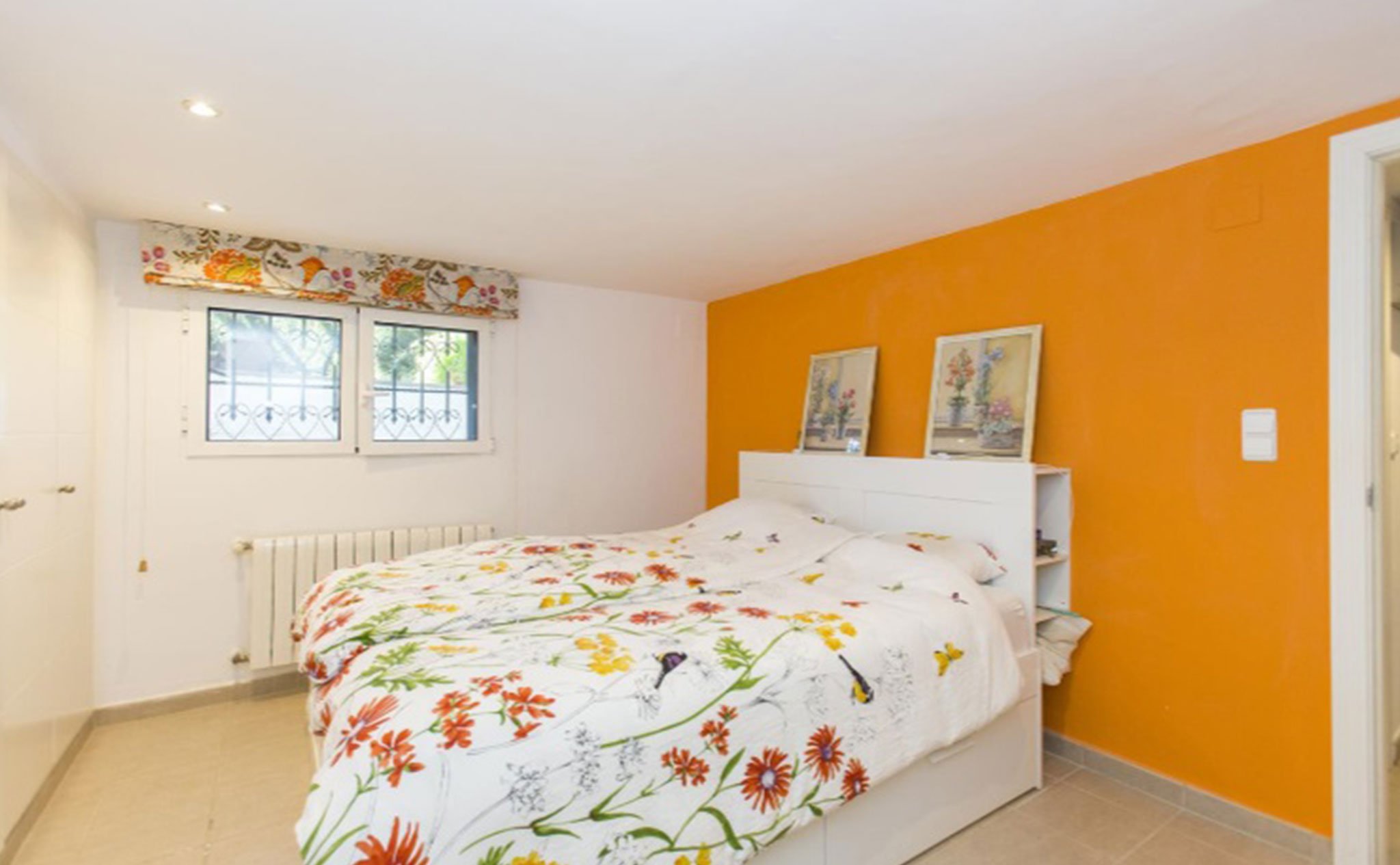 Habitación en una casa de alquiler vacacional con cinco dormitorios en Dénia – Deniasol