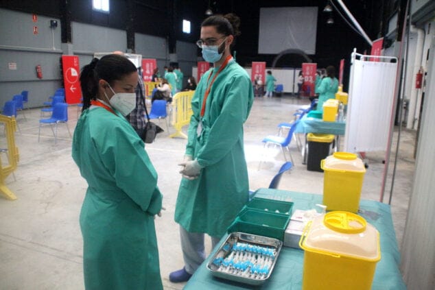 proceso de vacunacion masiva en la marina alta 04