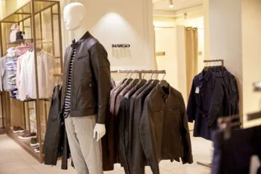 Moda de hombre en Dénia – MANGO MAN