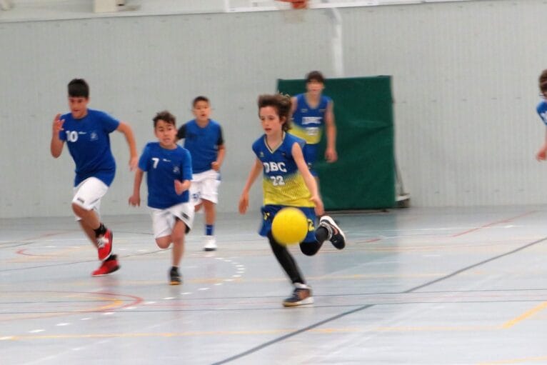 Alevín masculino pierde contra el Oliva