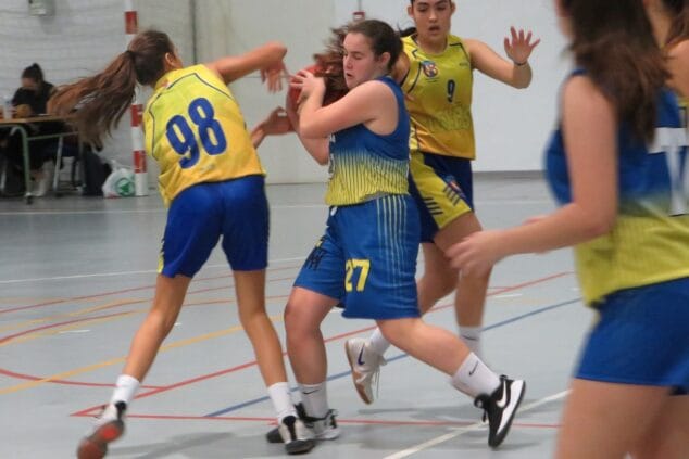 Buenos resultados de los equipos de la escuela de Baloncesto de Dénia en la reanudación de las competiciones 10 Imagen: Cadete femenino jugó en Terralfas