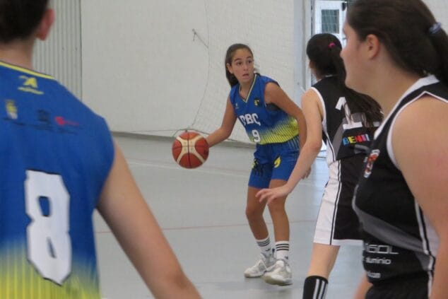 Buenos resultados de los equipos de la escuela de Baloncesto de Dénia en la reanudación de las competiciones 9 Imagen: Cadete femenino jugó en Benidorm