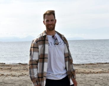 el kitesurfista de marina el portet se esta preparando para competir con grandes internacionales en pinedo