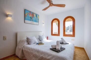 Habitación de un apartamento de alquiler vacacional en Jávea – Aguila Rent a Villa