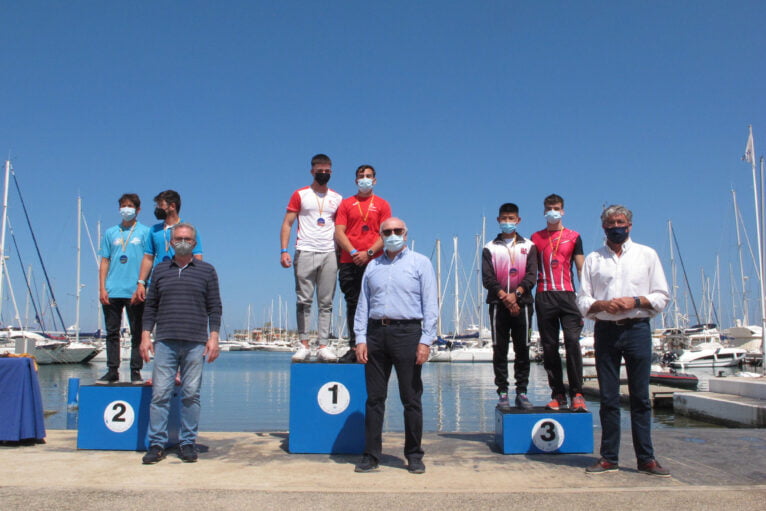Podium de la Coupe d'Espagne de kayak de mer à Dénia