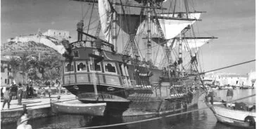 Barco durante el rodaje de la película en Dénia