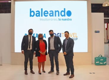 de izquierda a derecha georges bassoul director general de balearia mandy round managing director partnerships de logitravel manuel vieira responsable de ecommerce de balearia y pep r