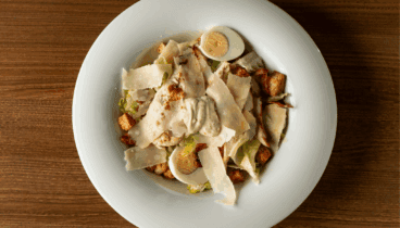 Las ensaladas más completas y sabrosas en MoVida Dénia