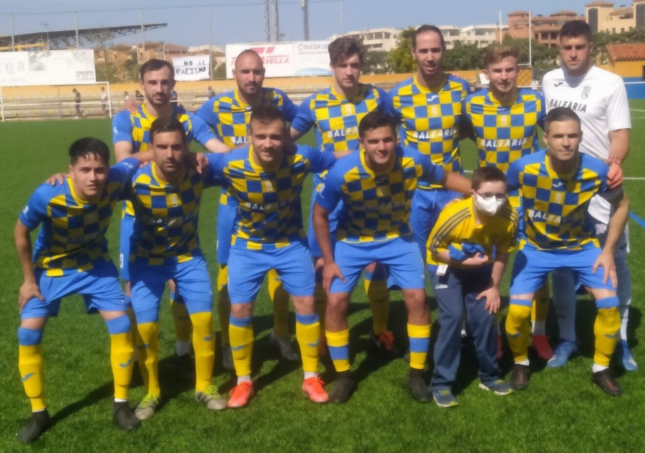 Once inicial del CD Dénia frente a Pego CF