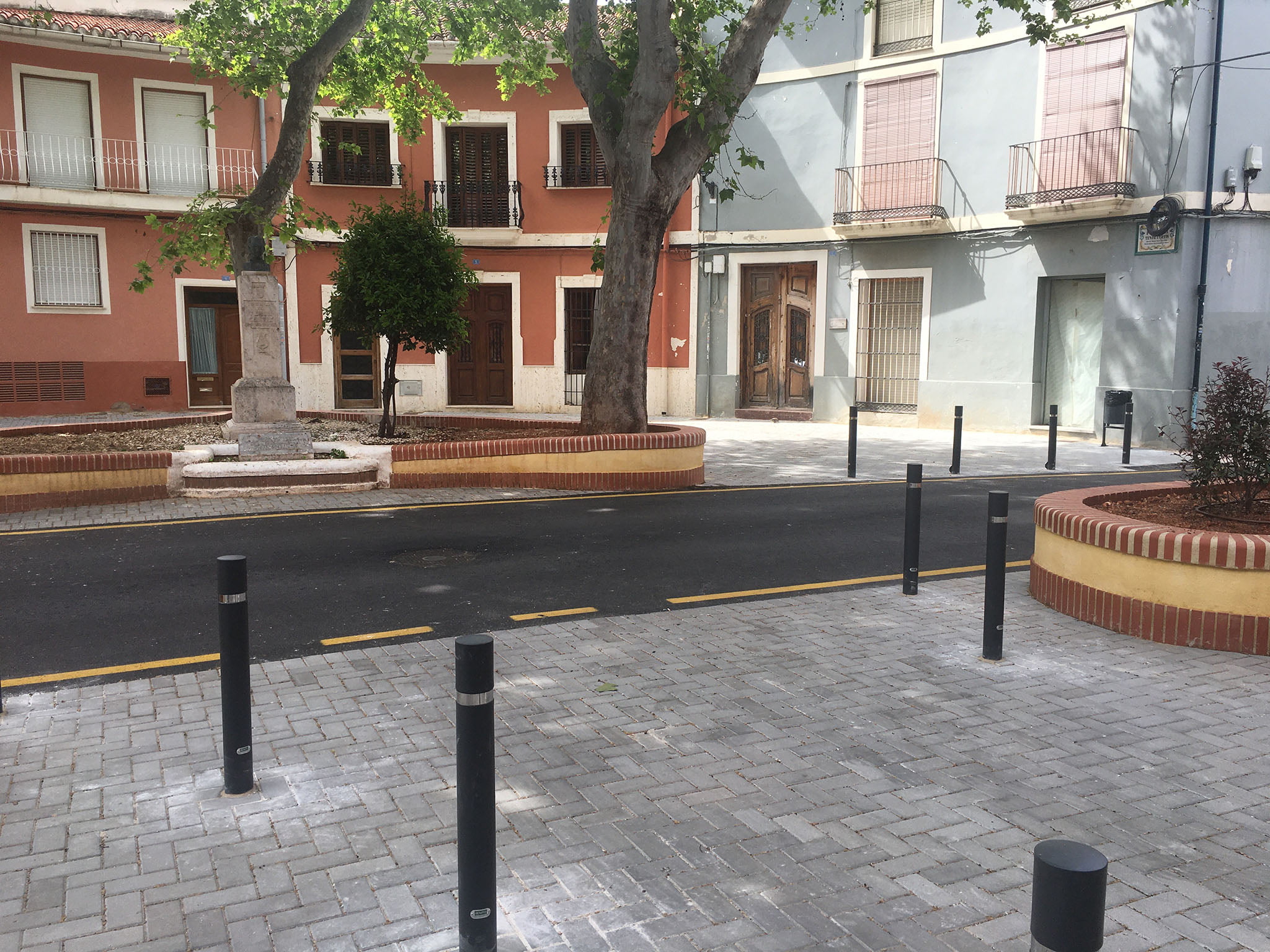 Plaza Tenor Cortis tras las obras de remodelación