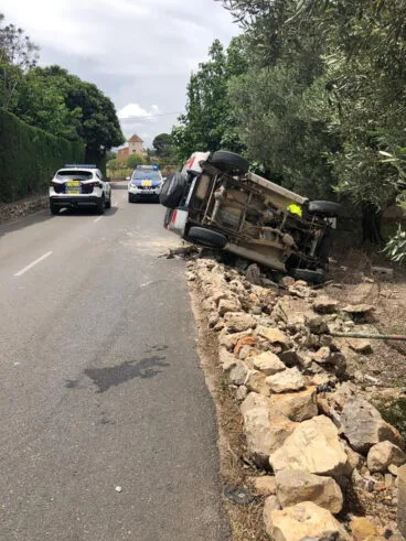 Policía Local en el lugar del accidente