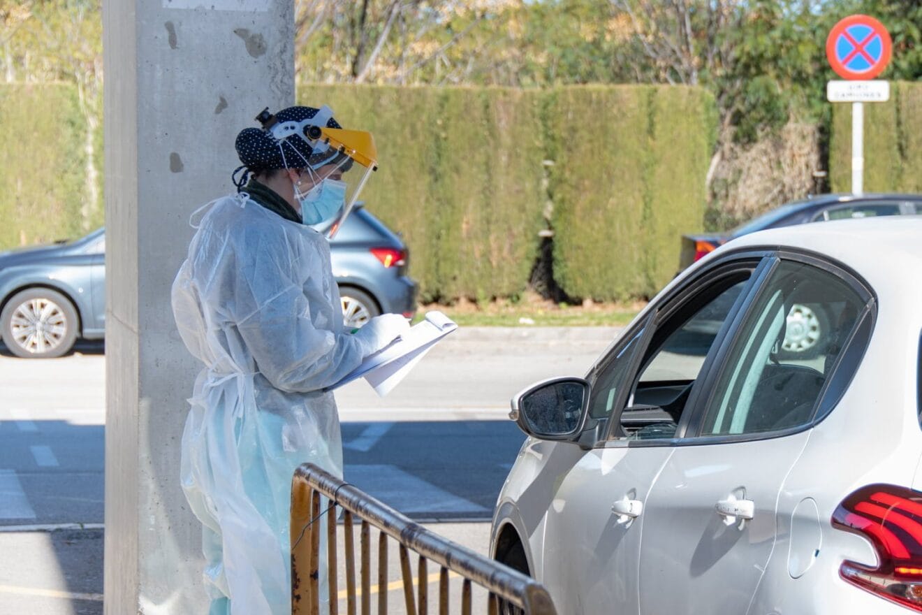 Pruebas PCR en el Hospital de Dénia
