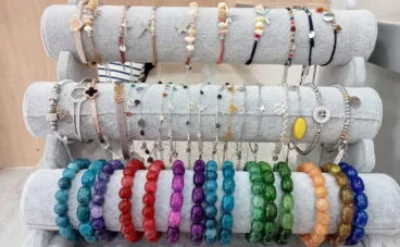 Pulseras y accesorios en Dénia – Bámbola