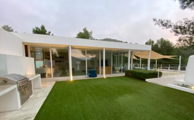 Quitec 2 Imagen: Vivienda unifamiliar con paisajismo - Quitec